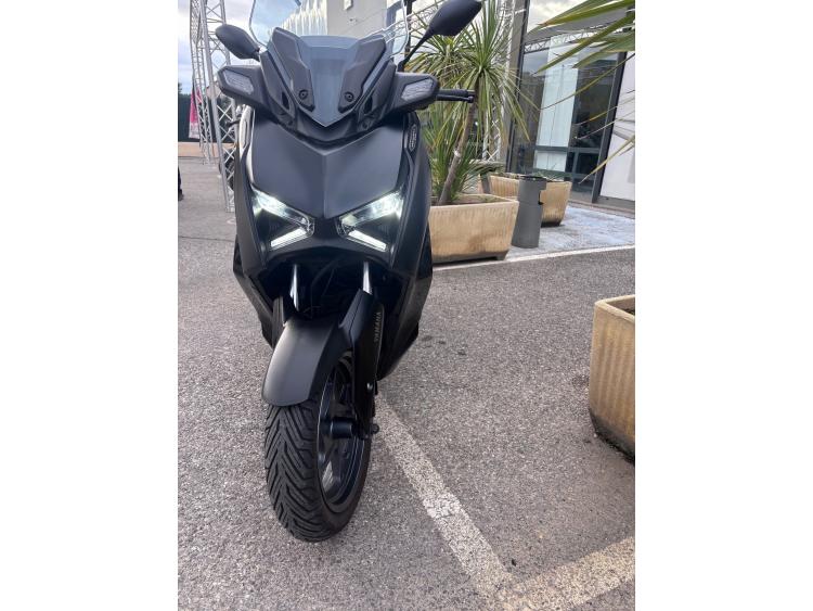 YAMAHA X-MAX 125 TECH MAX