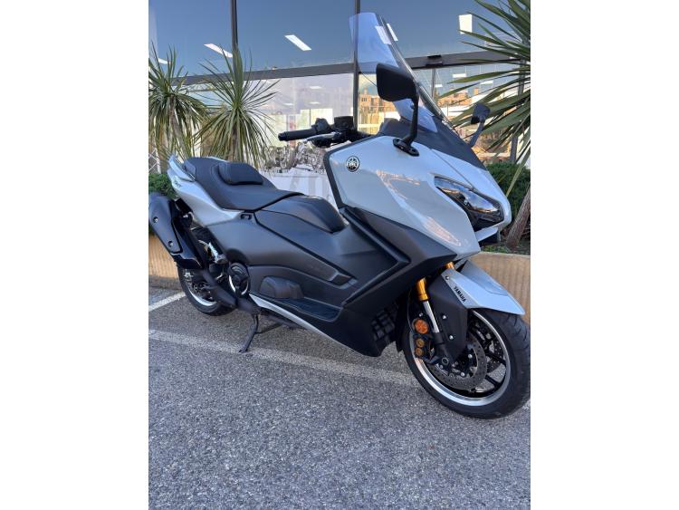 YAMAHA XP T-MAX 560 TECH MAX