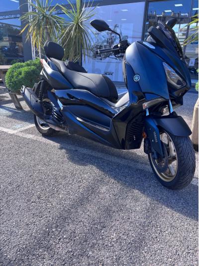 YAMAHA X-MAX 125 TECH MAX