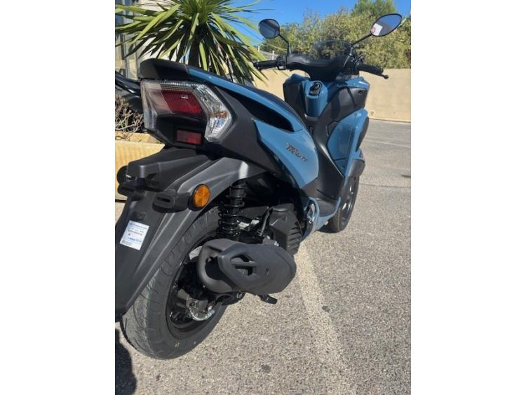 YAMAHA TRICITY 125