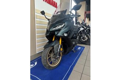 YAMAHA XP T-MAX 560 TECH MAX