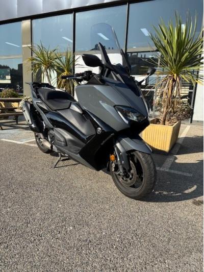 YAMAHA XP T-MAX 560 TECH MAX